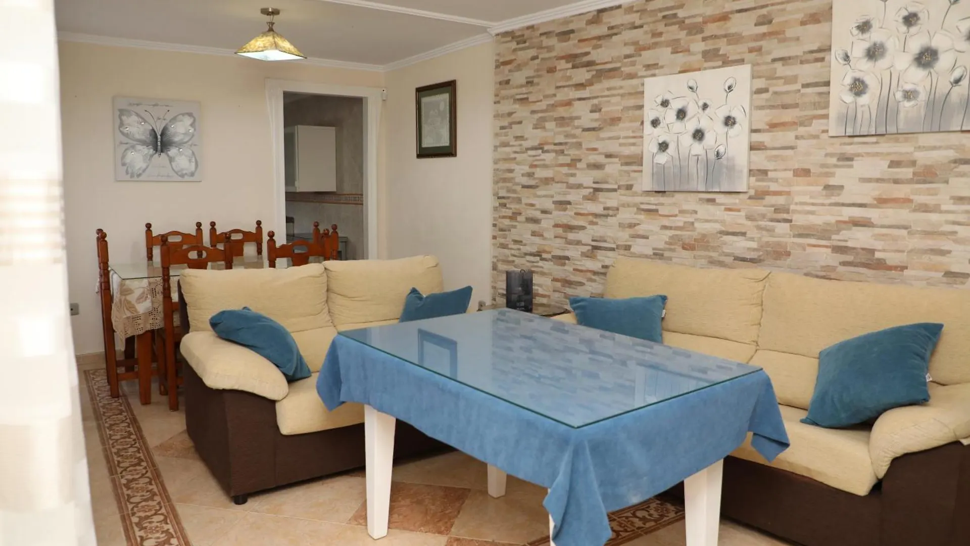 Casa Guzgallar Juan Relinque 51 Vejer de la Frontera 0*,
